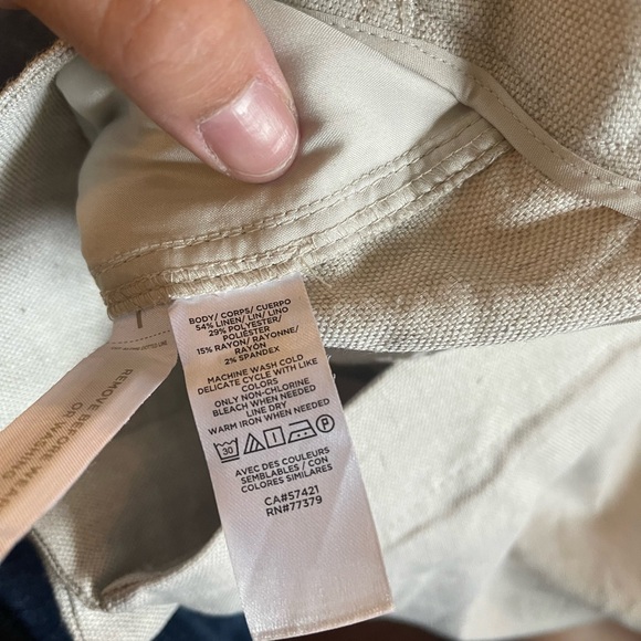 Ann Taylor beige khaki pants, size 18, great condition - Picture 2 of 6